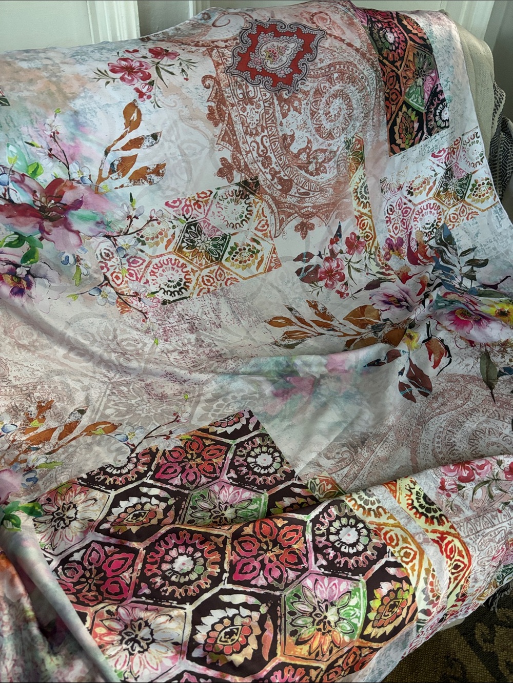 Asoldas large scarf